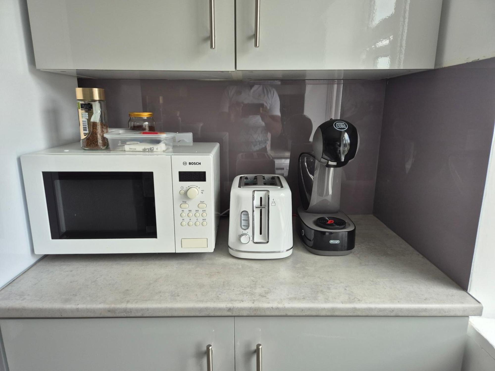 Lovely & Beautiful 2 Bed-Apartment In Borehamwood Exterior foto